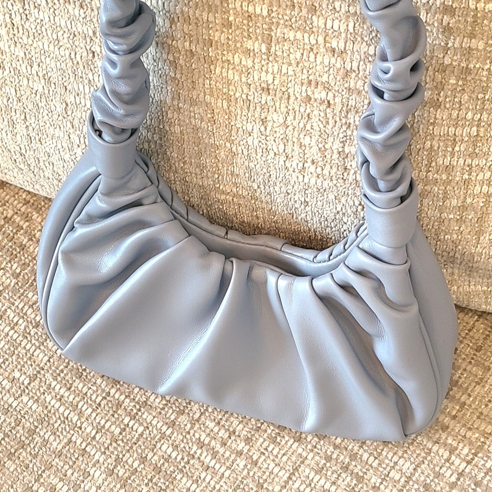 Used Once!- URBAN EXPRESSIONS -Cute Powder Blue Women's Bag- Snap Closure. - Picture 2 of 6